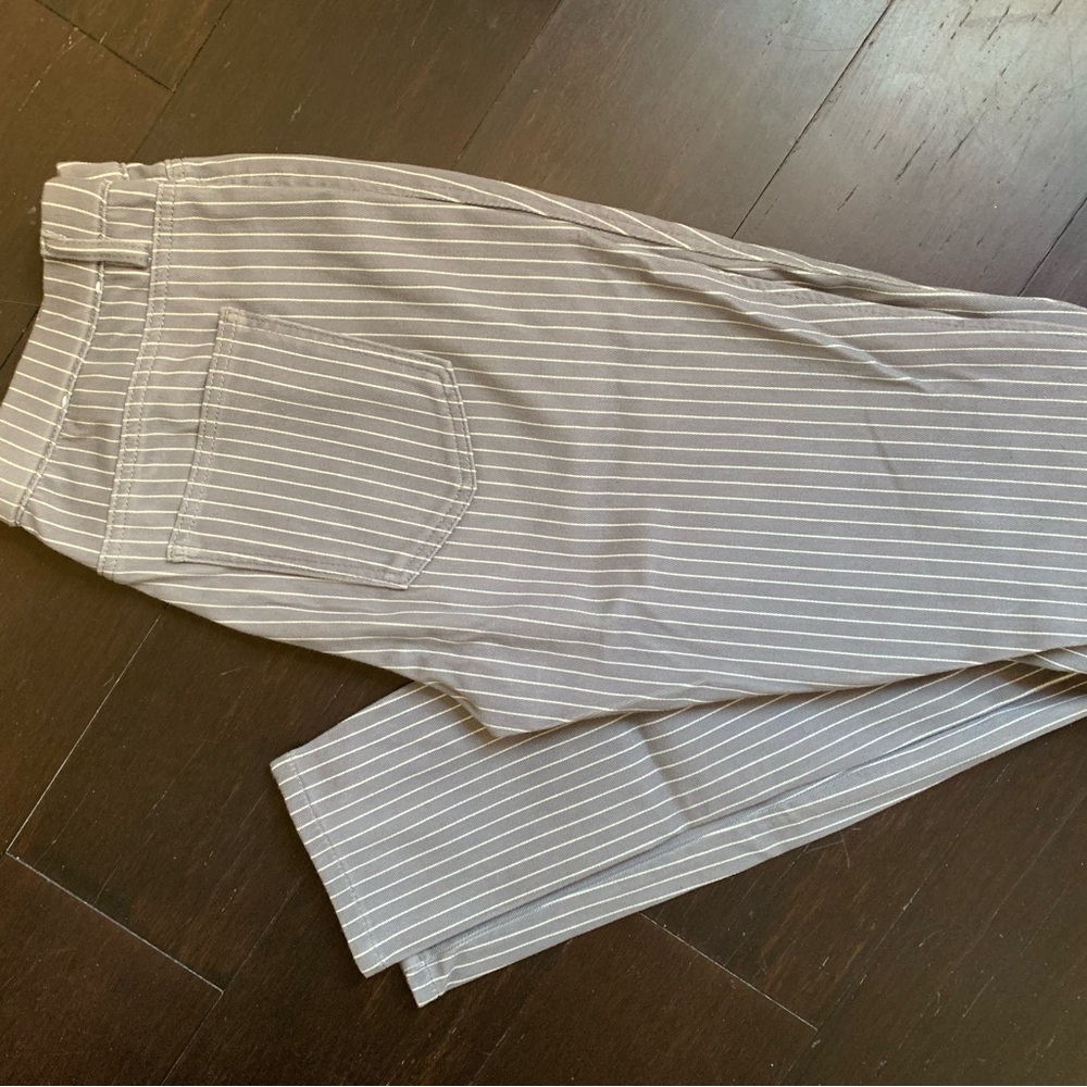 Uniqlo skinny pants/leggings size Small